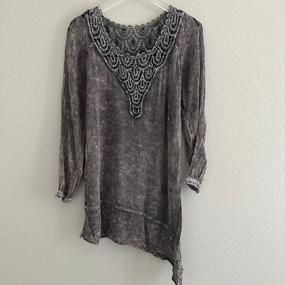 Soft Surroundings Tunic Womens S Gray Acid Wash Crochet Lace Asymmetric 28811